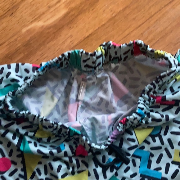 🦓🏀 Green x Blue l Baller Basketball Shorts by Size Medium 💎🪄 - Picture 5 of 9